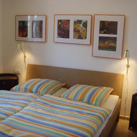 Apartment Geschmackvoll Eingerichtet - Direkt Am Strand, Kamin, Terrasse, Aufzug *