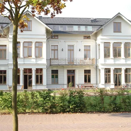 公寓 Geschmackvoll Eingerichtet - Direkt Am Strand, Kamin, Terrasse, Aufzug *