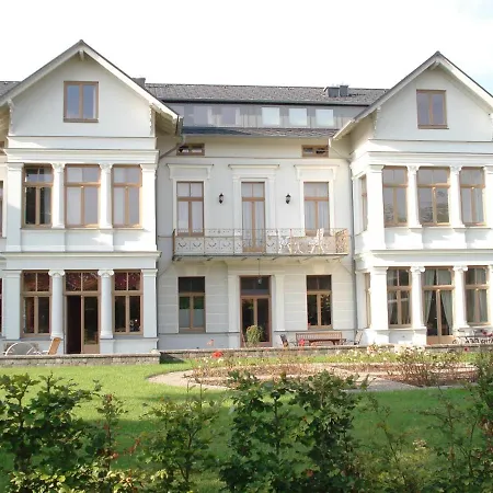 Apartment Geschmackvoll Eingerichtet - Direkt Am Strand, Kamin, Terrasse, Aufzug Heringsdorf (Usedom)